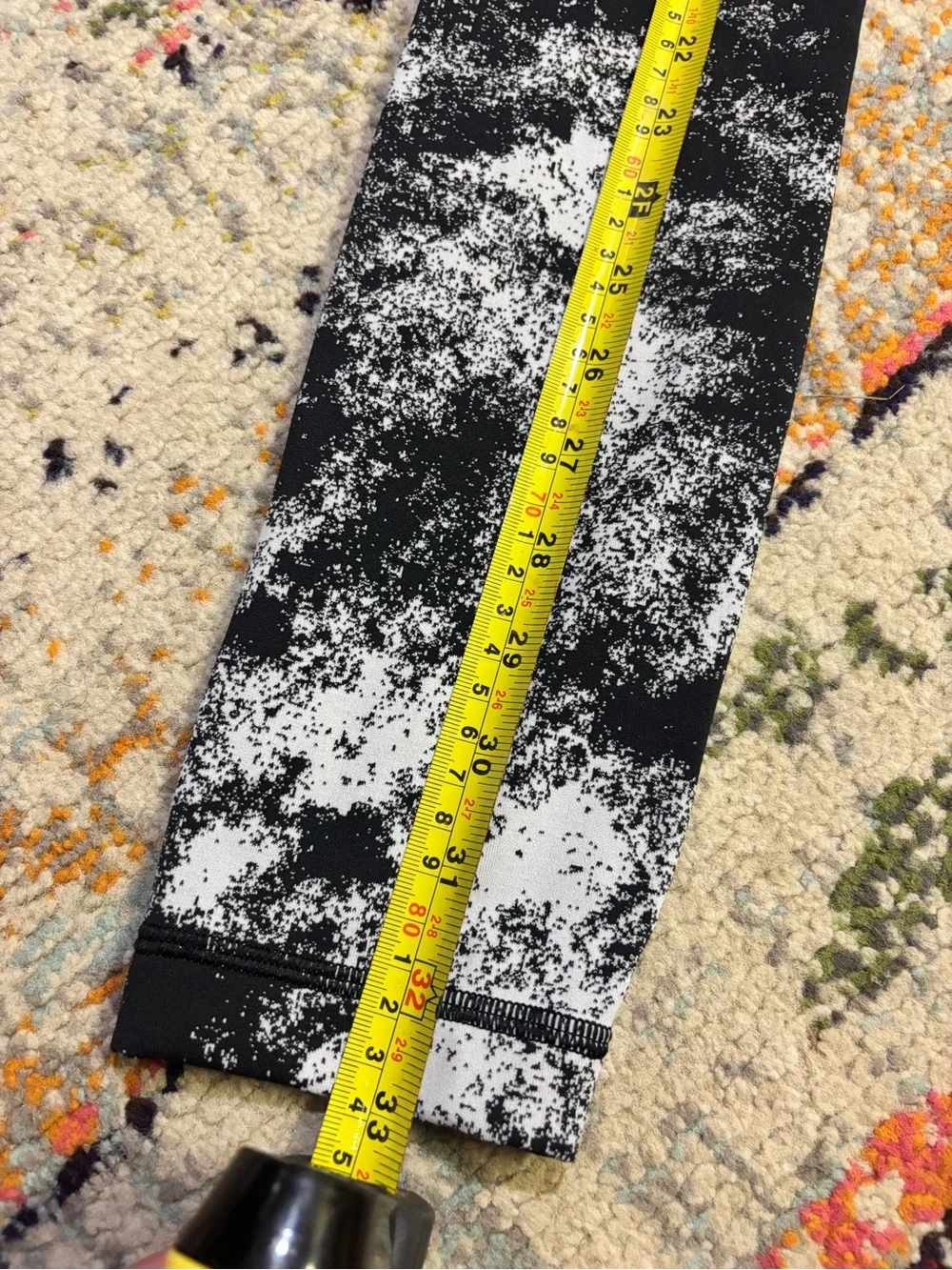Lululemon Black & White Printed Athletic Leggings